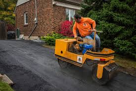 Best Concrete Driveway Installation  in Glenwood, IL